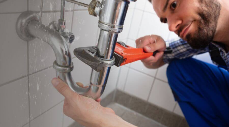 Professional same day plumber services in Naples, TX